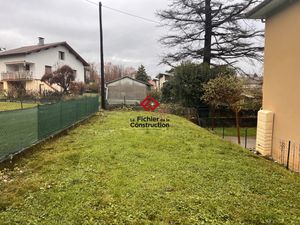 Terrain en PLS pour deux logements