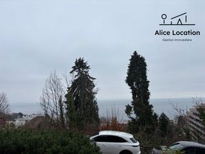 CHARMANT T2 AVEC VUE LAC - DEUX PARKINGS ET UNE CAVE - EVIAN LES