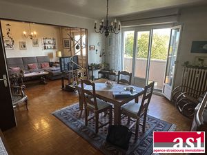 5 PIECES AVEC BALCON