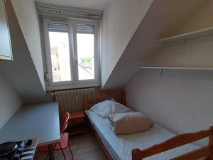 Studette meublée 10.1m² Quartier Petite France