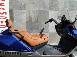 VENDO HONDA CN 250 USATA A LISSONE (CODICE 9679873) - MOTO.IT