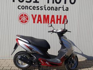 VENDO YAMAHA JOG R 50 (2002 - 14) USATA A PIACENZA (CODICE 9716757) - MOTO.IT