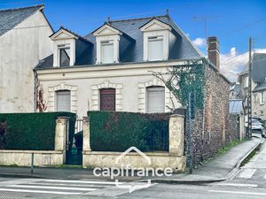 Rennes St Helier  Maison de charme Type 7 de (134 m2 pondérés) terrain de 218 m2 -...