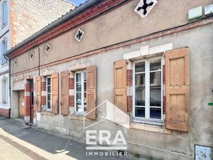 Immeuble de 2 appartements - Garage - Jardin