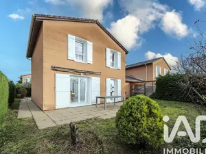 Vente maison 4 pièces 90 m² à Saint-Genis-les-Ollières (69290)  395 000 €