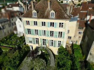 Vente maison 18 pièces 613.29 m² à Montbard (21500)  690 000 €