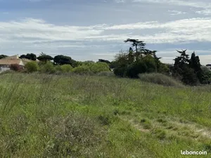 Vente terrain 927 m² à Vendres (34350)  255 000 €