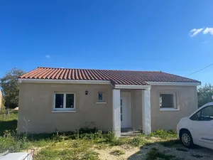 Vente maison 3 pièces 90 m² à Neuvic (24190)  171 720 €