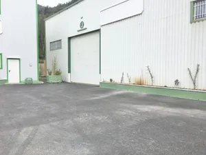 Location locaux professionnels 667 m² à Gemenos (13420)  5 459 €