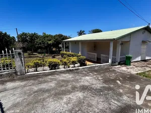 Vente maison 5 pièces 103 m² à Ravine Des Cabris (97432)  450 000 €