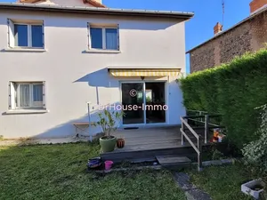 Vente maison 7 pièces 176 m² à Clermont-Ferrand (63000)  240 000 €