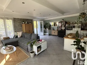 Vente maison 3 pièces 88 m² à Sainte-Anastasie-sur-Issole (83136)  360 000 €