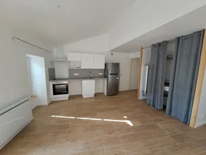 Location duplex 2 pièces 50 m² à Saint-Jean-d'Angély (17400)  660 €