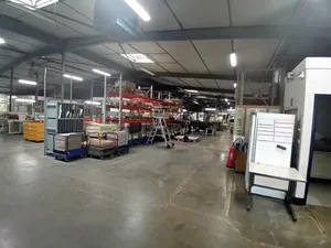 Vente locaux professionnels 2700 m² à Chalon-sur-saone (71100)  1 420 000 €