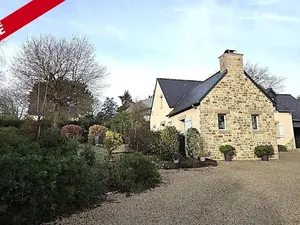 Vente maison 6 pièces 127 m² à Léhon (22100)  456 750 €