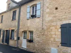 Vente maison 4 pièces 55 m² à Montignac (24290)  158 000 €