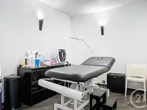 Vente locaux professionnels à Porto-Vecchio (20137)  73 500 €