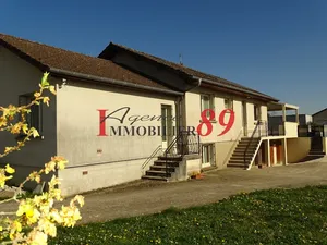 Vente maison 11 pièces 205 m² à Chatillon-sur-seine (21400)  254 000 €