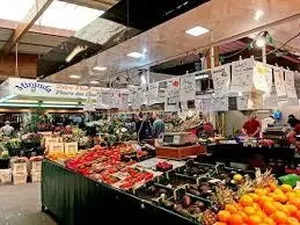 Vente locaux professionnels à Les Lilas (93260)  9 900 €