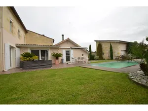 Vente maison 5 pièces 124 m² à Saint-Denis-de-Pile (33910)  273 000 €