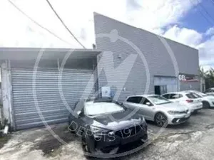 Location locaux professionnels 675 m² à Pointe a pitre (97110)  6 752 €