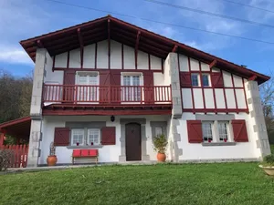 Vente maison 7 pièces 152 m² à Larceveau-Arros-Cibits (64120)  408 000 €