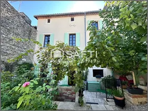 Vente maison 7 pièces 247 m² à Castres (81100)  390 000 €