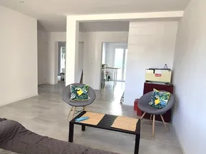 Vente appartement 3 pièces 71 m² à Saint-Estève (66240)  169 000 €