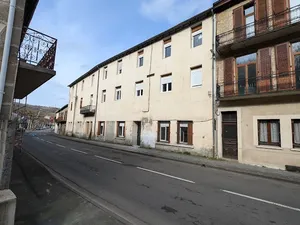 Vente immeuble 8 pièces 250 m² à Decazeville (12300)  255 000 €