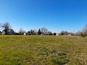 Vente terrain 781 m² à Gabaston (64160)  52 000 €