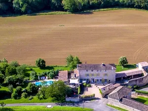 Vente maison 12 pièces 475 m² à Montbellet (71260)  750 000 €