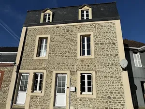 Vente maison 4 pièces 89.38 m² à Auzances (23700)  77 000 €