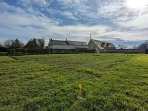 Vente terrain 900 m² à Orphin (78125)  158 000 €
