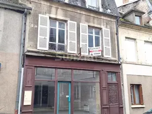 Vente immeuble 10 pièces 149.5 m² à Clamecy (58500)  49 000 €
