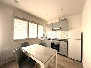 Location meublée appartement 1 pièce 26 m² à Soissons (02200)  490 €
