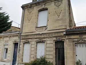 BORDEAUX Caserne Nansouty  maison en pierre avec 3 chambres