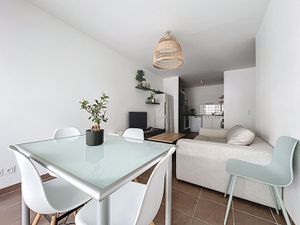 A vendre - Appartement T2 de 45 m² avec balcon et garage dans résidence récente (2012) ave