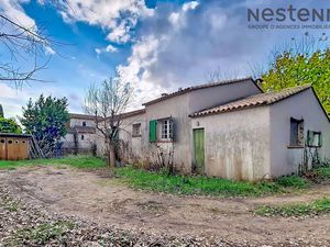 Maison à réinventer  de plain-pied 150 82 m²  Lunel Sud