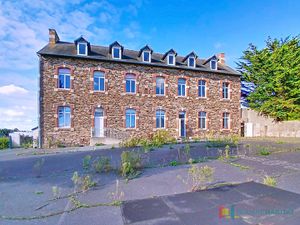 Ancienne école de 307 m2 à rénover