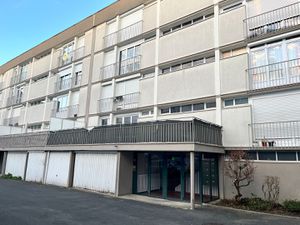 Appartement Orléans /Saint Jean De La Ruelle 3 pièce(s) 58.05 m2 - Terrasse.