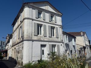 Maison Angoulême 5 pièce(s) 67 m2