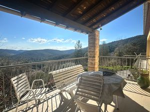 Maison  grand terrain  vue !