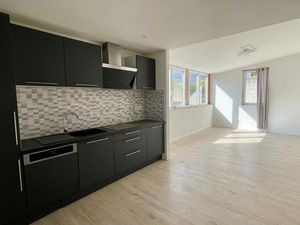 Location appartement 2 pièces 51 m² à Crolles (38920)