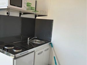 Location appartement 1 pièce 18 m² à Nancy (54000)