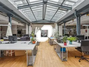 BATIMENT INDEPENDANT ATYPIQUE & RENOVE