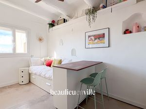 13002 - Bd des Dames - T1 meublé - 580 EUR