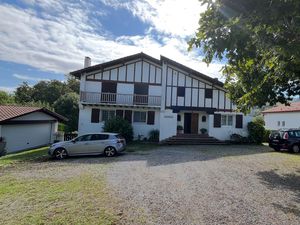 À VENDRE APPARTEMENT DE CHARME DE 88 m² AVEC TERRASSE PANORAMIQUE À ASCAIN !!!