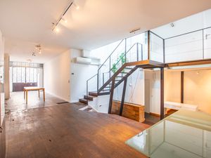 Loft 160 m2 Quartier Les Vallées Clichy 92110  4 pièces  2 chambres Habitation et Activité