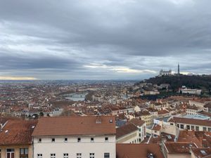 1  Montée Lieutenant Allouche - T3bis de 77m² location meublée du 01/01/2026 au 31/07/2026