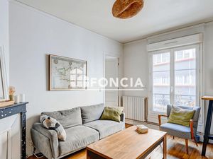 CHEVALERET / STATION F - DEUX PIECES DE CHARME ( 39.30 M2) EN ETAGE ELEVE AVEC ASCENSEUR -